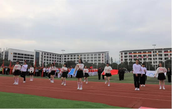 欧宝集团盛大举行“奋进新征程·共筑中国梦”第九届职工运动会开幕式-欧宝
